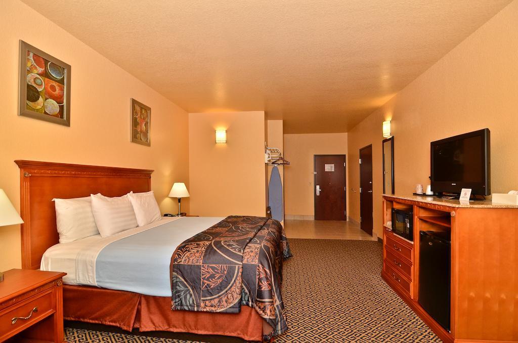 Hiway Inn Express Of Broken Bow Cameră foto